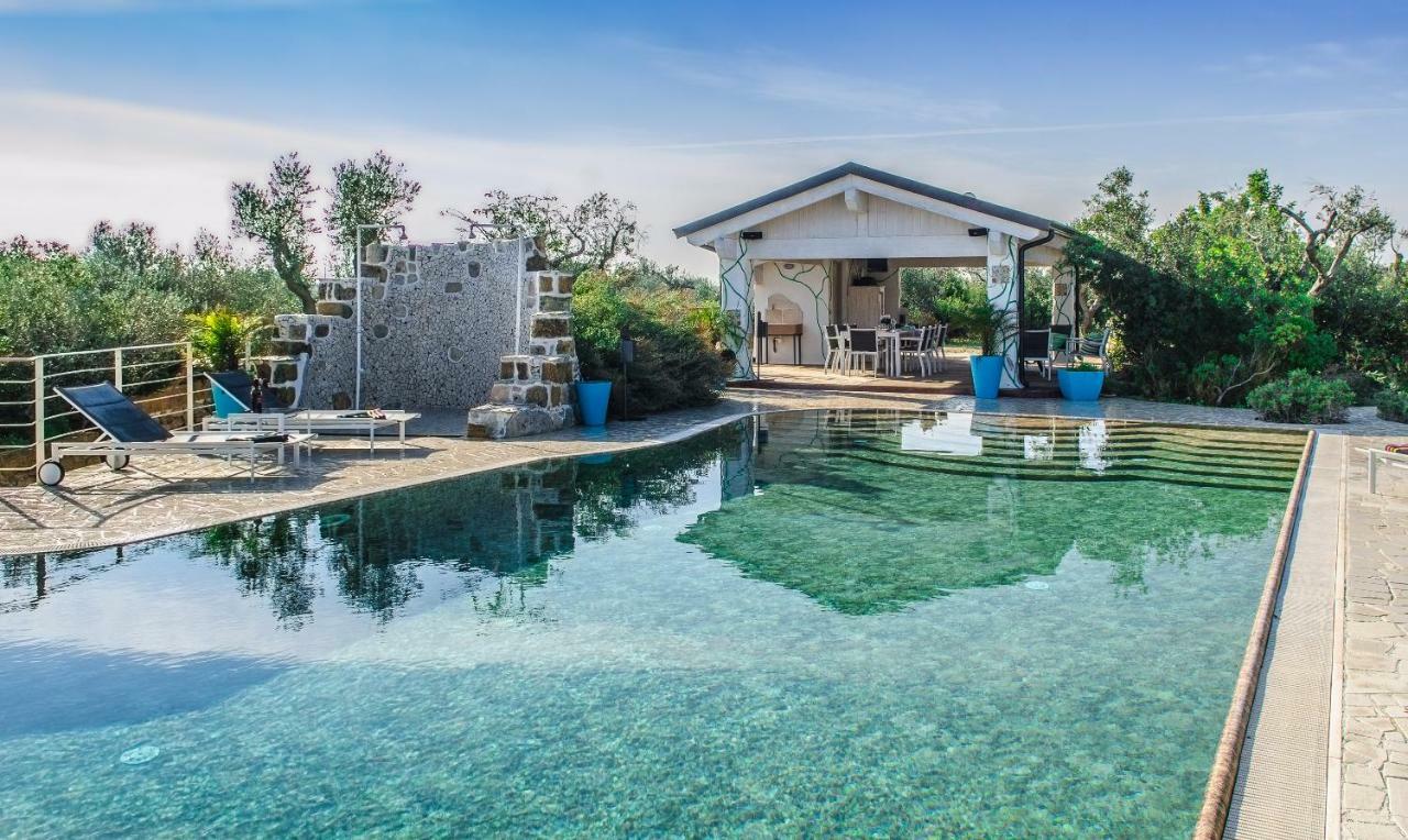 Villa Trulli Altomare à Alliste Extérieur photo